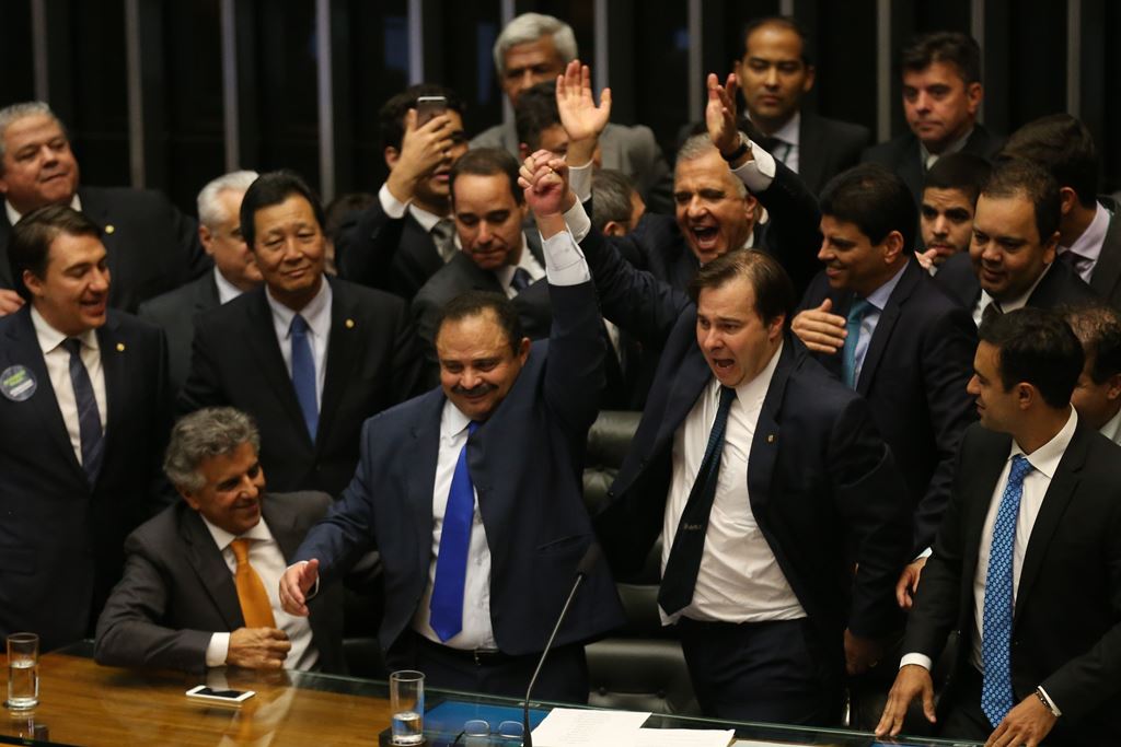 Brasília - O deputado Rodrigo Maia (DEM-RJ) foi eleito presidente da Câmara dos Deputados, com 285 votos. (Fabio Rodrigues Pozzebom/Agência Brasil)