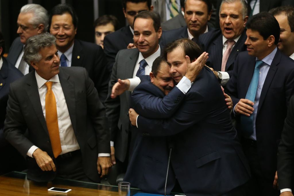 Brasília - O deputado Rodrigo Maia (DEM-RJ) foi eleito presidente da Câmara dos Deputados, com 285 votos. (Fabio Rodrigues Pozzebom/Agência Brasil)