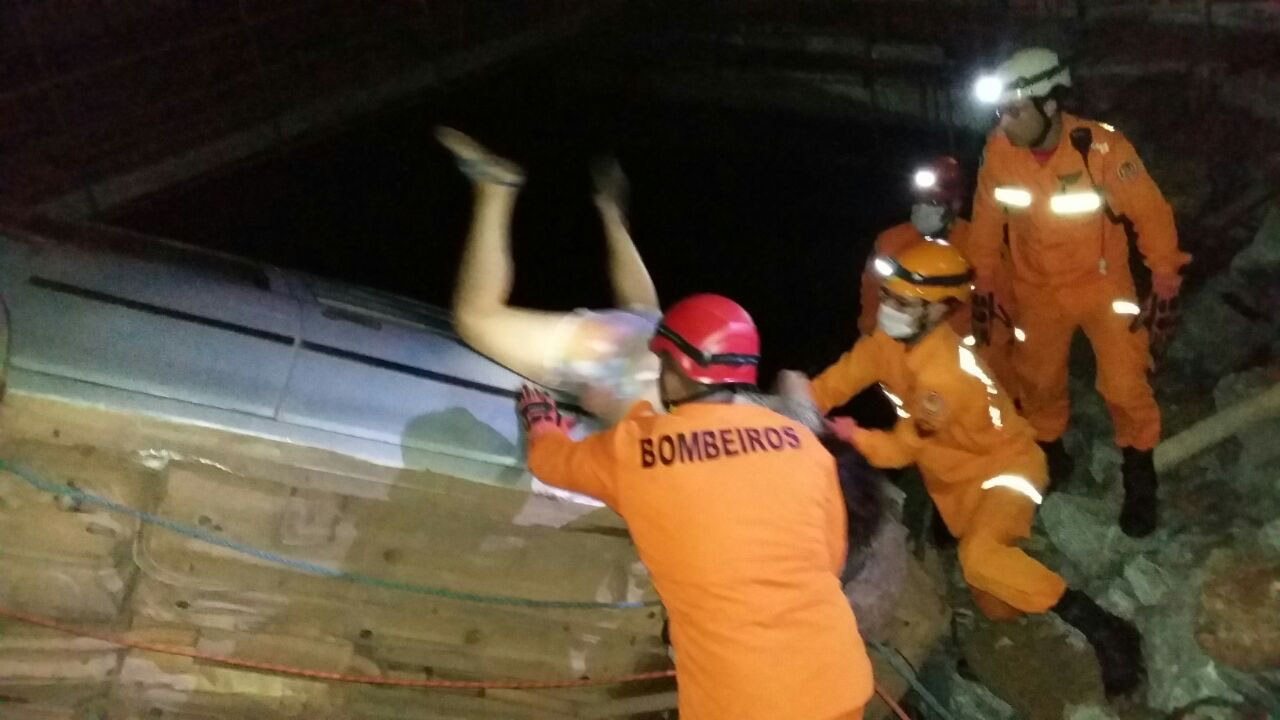 Motorista perde controle e veículo cai em obra da Barragem do Bacanga