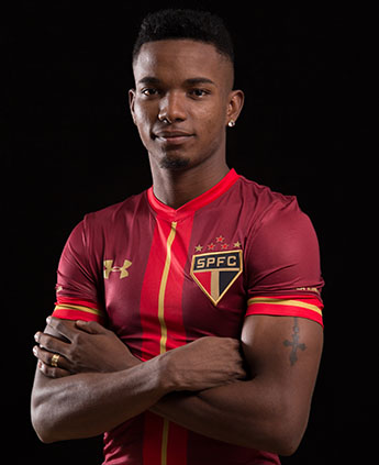 Thiago Mendes, meia do São Paulo