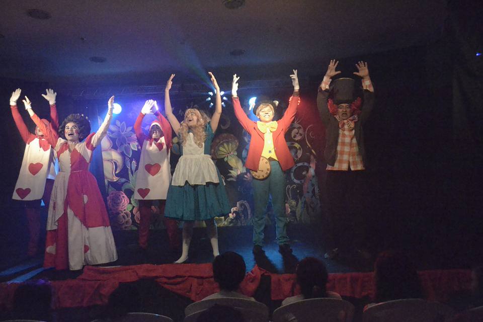Espetáculo Musical Infantil Alice