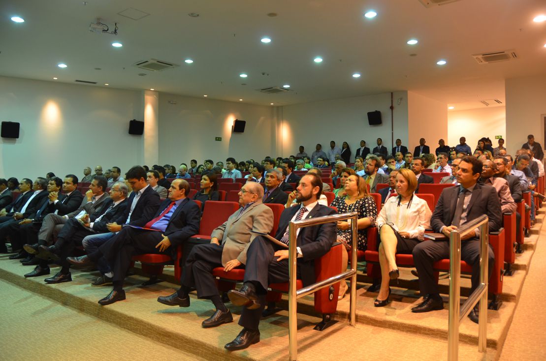 Ato contra o PL 257 aconteceu na sede da PGJ
