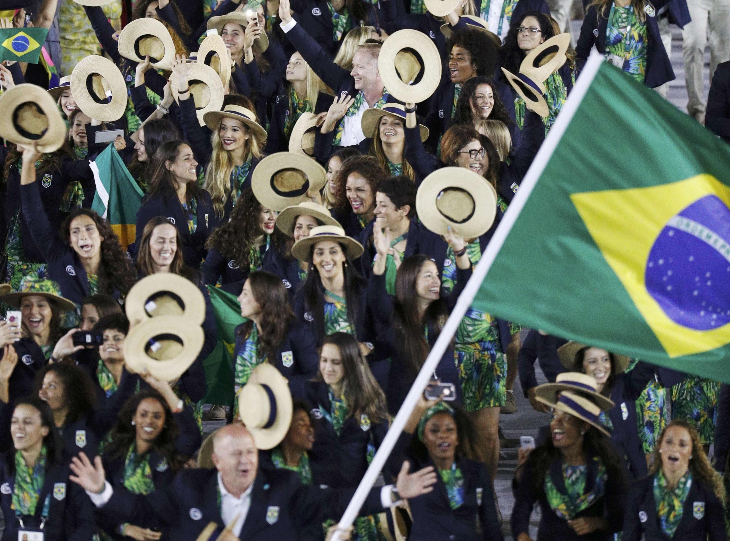 Rio de Janeiro - Entrada da delegação brasileira no desfile olímpico (Reuters/Stoyan Nenov/Direitos Reservados)