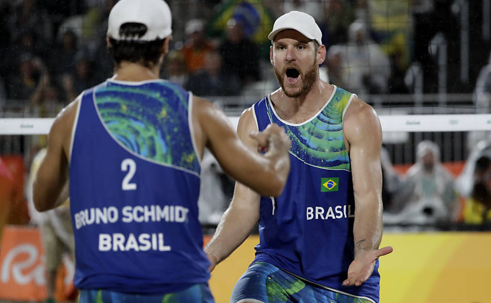 Alison e Bruno Schmidt