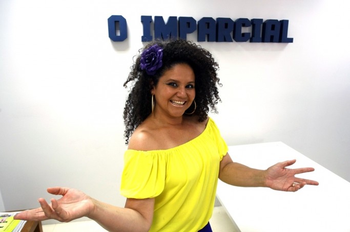 Alexandra Nicolas e o novo trabalho 'Vai Bulir Com Tu'