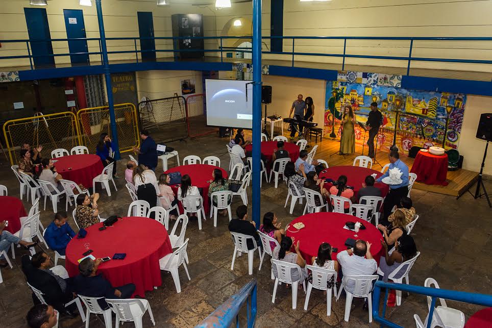 Servidores do HPV, gestores da SES e convidados na solenidade de abertura das comemorações de aniversário do hospital