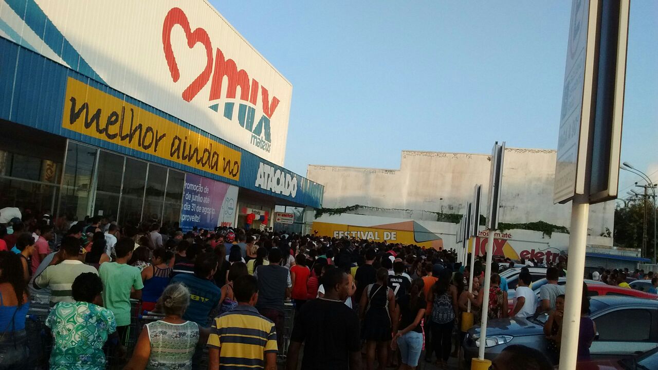 Promoção nos supermercados do Grupo  Mateus