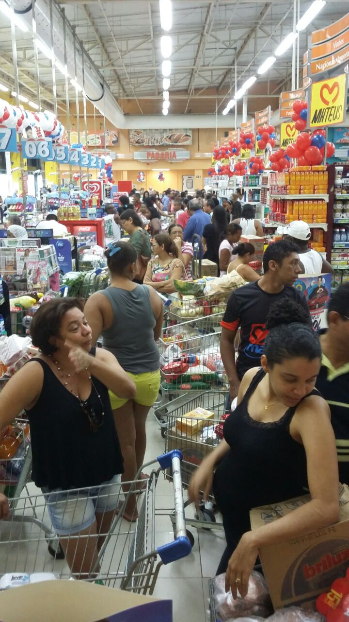 Promoção nos supermercados do Grupo  Mateus