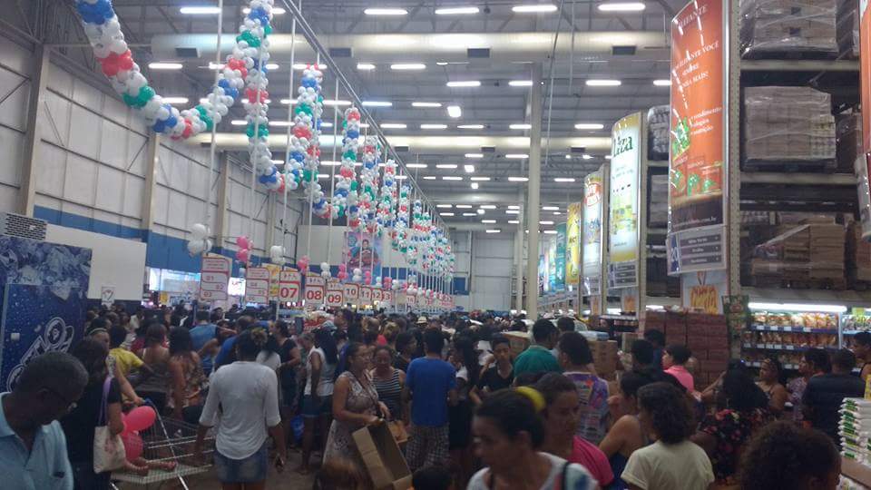 Promoção nos supermercados do Grupo  Mateus