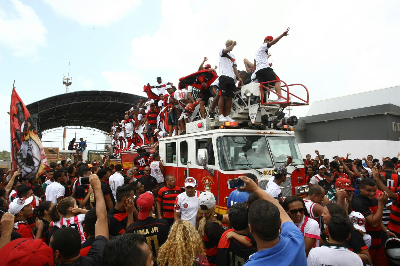 Moto Club é recebido com grande festa em São Luís