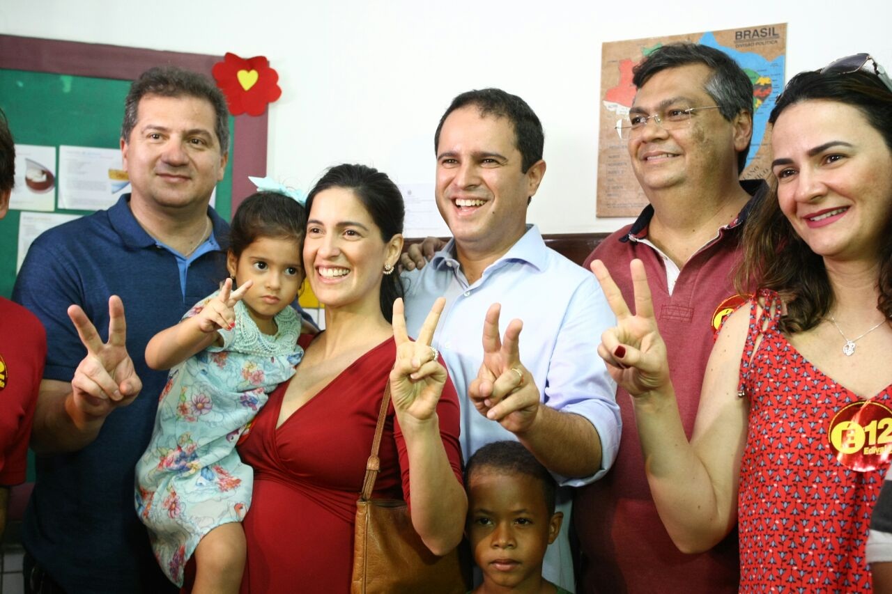 O candidato a reeleição, o prefeito Edivaldo Holanda Júnior (PDT) votou na UEB Oliveira Roma, no Vinhais Velho. (Honório Moreira/O Imparcial)
