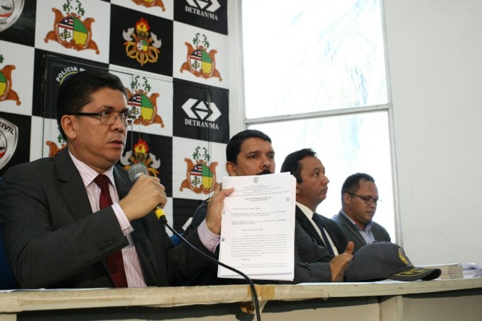 Jefferson Portela apresenta laudo da per&iacute;cia do crime
