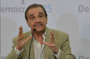 Senador acusado de lavagem de dinheiro da Copa 2014